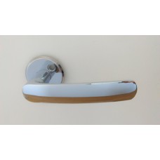 DOOR HANDLE 






 MASSIVE 635 CHROME 