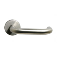 DOOR HANDLE 






 8000 ROOSTEVABA