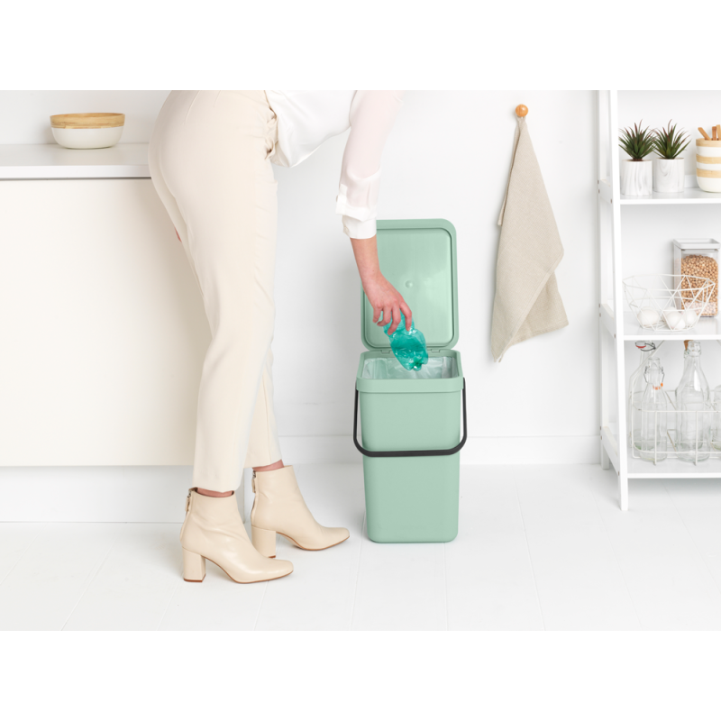 PRÜGIKAST BRABANTIA 25L SORT&GO JADE GREEN