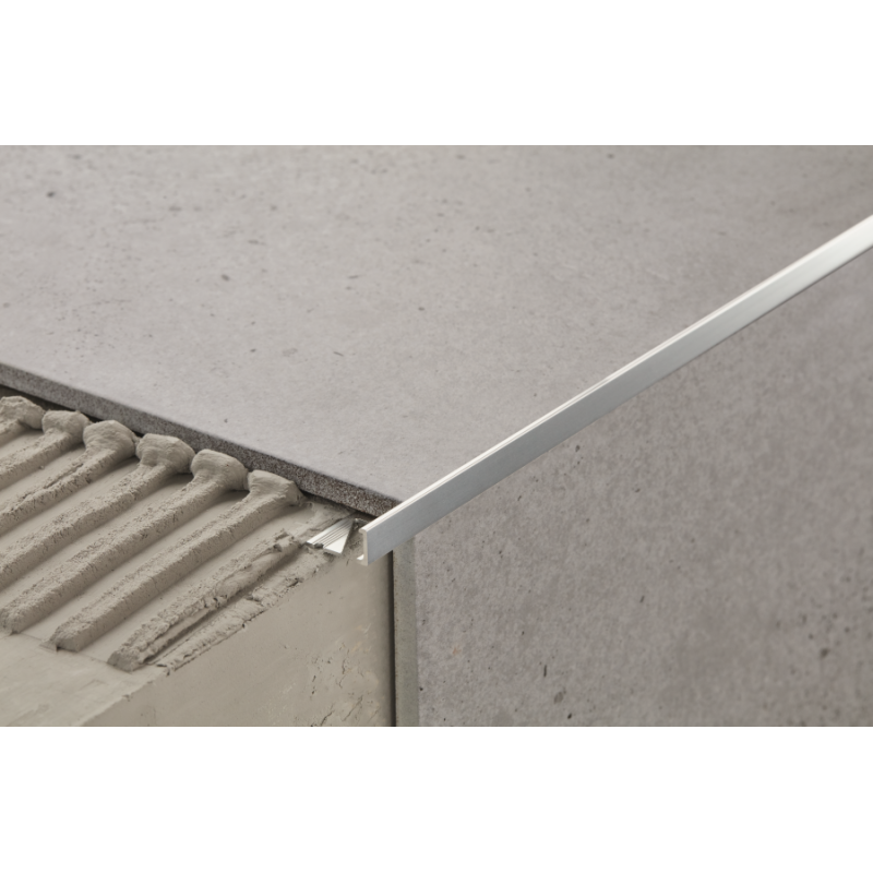 PLAADILIIST L 10MM VALGE RAL9016  2.5M